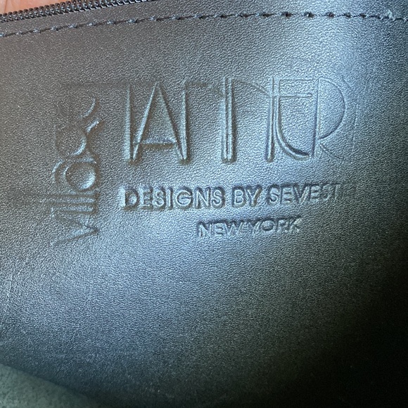 VILLAGE TANNERY New York BLACK HANDMADE SHOULDER BAG - Picture 9 of 9